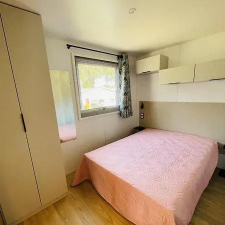 Camping De Parpaillon * Roquebrune-sur Argens